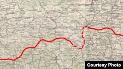 Приблизительный маршрут Василенко. Звездой обозначена подпольн. типография, решеткой - место ареста, пунктир — путь, проделанный на поезде. (См. ниже в тексте маршрут в полную ширину.)