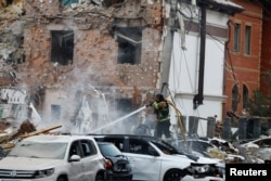 Наслідки російської повітряної атаки по Києву. 4 загиблих, серед них дівчинка. 28 вересня 2025 року