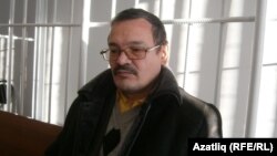 Рәфис Кашапов мәхкәмә бүлмәсендә