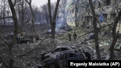 Наступствы бамбаваньня ўкраінскага Марыюпалю расейскімі войскамі, 9 сакавіка 2022