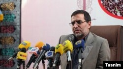 علی‌محمد نائینی فضای مجازی را «فضای فراخوان و تخریب باورهای اساسی» معرفی کرده که «در ایجاد ناآرامی‌ها تأثیرات مخرب و ویران‌گری دارد».