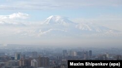 Երևանը և Արարատ լեռը