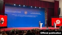 Президент Садыр Жапаров адвокаттардын курултайында. Бишкек. 30-сентябрь, 2021-жыл.