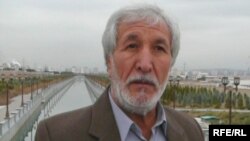 Aşagabatda ýaşaýan aktiwist, "Agzybirlik" halk hereketiniň egindeş başlygy Nurberdi Nurmämmet