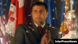 Югоосетинский парламент дал политико-правовую оценку деятельности созданной Тбилиси т.н. временной администрации Южной Осетии под руководством Дмитрия Санакоева: законодатели работали над документом несколько месяцев