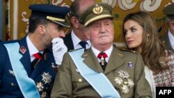 Наследный принц Фелипе, испанский король Хуан Карлос и принцесса Испании Летиция