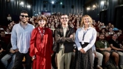 علی بهراد، کارگردان «تهران کنارَت»: برای ادامۀ حیات در ایران باید ایزوله شد