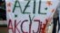 Акция протеста активистов словенского движения "Мир для каждого" и социального центра "Рог". Автор фото - Барбара Безнес.