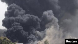 دود ناشی از حملات نیروهای ناتو به طرابلس