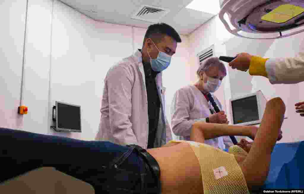 Радио нур менен даарылоо бөлүмү 2021-жылдын аягында ишке кирген.&nbsp;