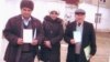 Қашқадарёлик инсон ҳуқуқи фаоллари Нурали Кўлобов, Гулшан Қораева ва Абдумурод Норбоев.