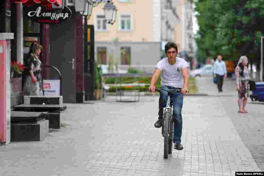 Дуьненан массо а гIаланашкахь санна...
