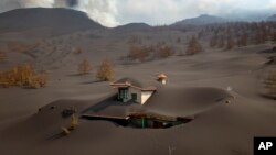 Наслідки виверження вулкану Кумбре-В'єха на острові Ла-Пальма у 3-D зображеннях