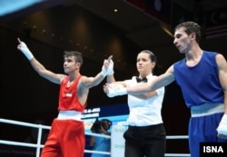 امید احمدی‌صفا (قرمز)