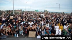 ԱՄՆ - Բողոքի զանգվածային ակցիա Փորթլենդում, Օրեգոն նահանգ, 4-ը հունիսի, 2020թ.