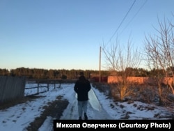 Дорога з хутора Дубовиця до школи у Жукині. Лютий 2022 року