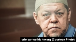 Zekeriya Muratov uquq qoruyıcı teşkilâtlar tarafından siyasiy sebeplerden taqip etilgen dep tanılğan bütün qırımlı mabüsler arasında eñ yaşlısıdır