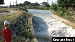 Чоң Чүй каналы. Иллюстрациялык сүрөт.
