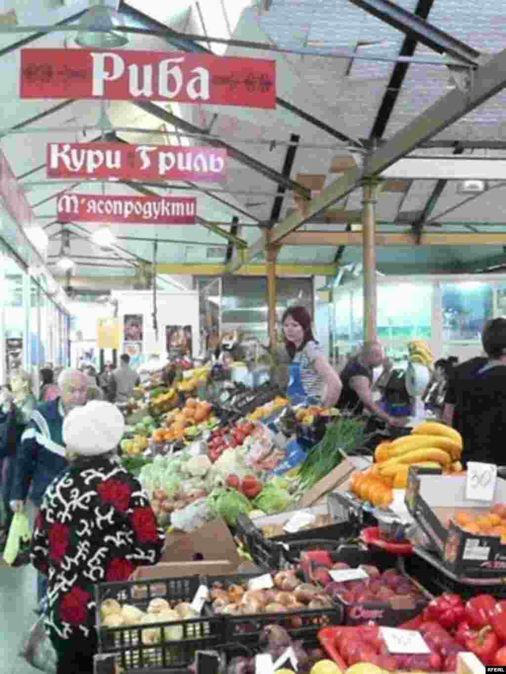 Львів: рукола, банки і жебраки... #12