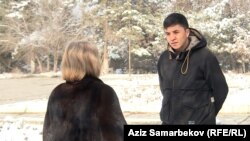 Бейтап өзүнүн жүзүн көрсөткүсү келген жок. Ал бутуна протез салдырыш үчүн 4000 доллар берген.