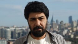 صحنه: گفت‌وگو با محمود غفاری کارگردان «روز سیب»