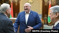 Кіт Келаг, Аляксандар Лукашэнка, Джон Коўл. Менск, 21 чэрвеня 2025 году