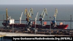 Порт Марыюпаль на Азоўскім моры