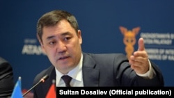 Садыр Жапаров 
