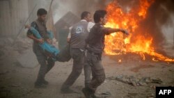 حملات گسترده و مرگبار به دوما در روزهای گذشته جان بسیاری را در این منطقه پرازدحام در نزدیکی دمشق گرفته است