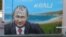 В Керчи портрет Путина украсили свастикой на лбу, 3 октября 2015 года