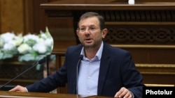 Armenia - Opposition deputy Gegham Manukian speaks during a session of the Armenian parliament, Yerevan, October 17, 2024.