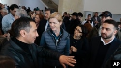 Armenia - USAID chief Samantha Power talks to refugees from Nagorno-Karabakh, September 26, 2023.