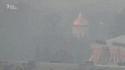 Через лісові пожежі під Чорнобилем повітря в Києві стало найбруднішим у світі – відео