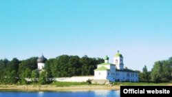 Спасо-Преображенский Мирожский монастырский комплекс