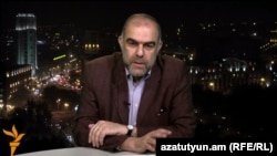 Председатель «Учредительного парламента» Гарегин Чугасзян (архив)