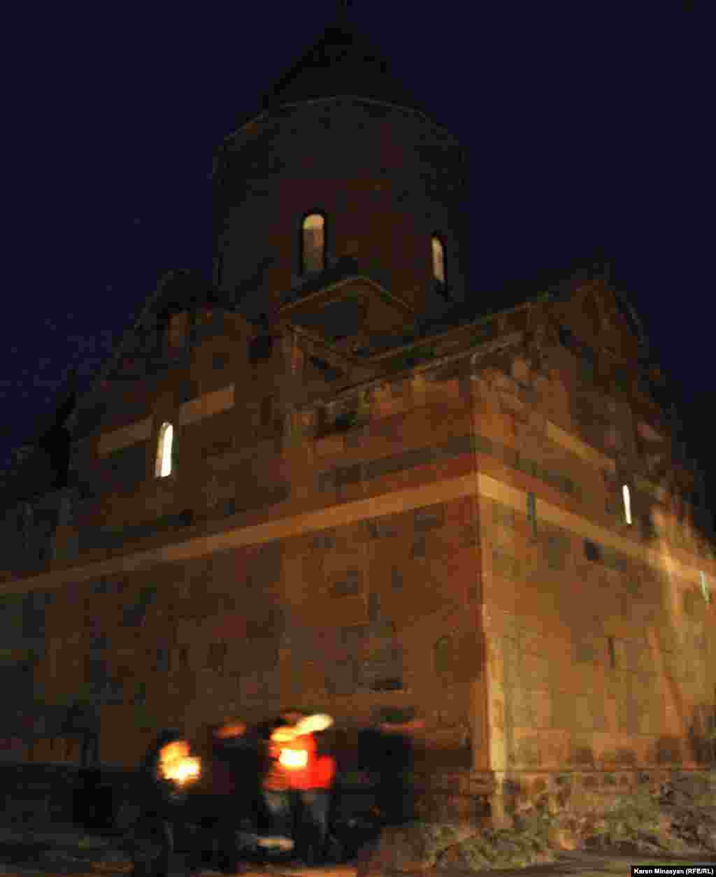 Armenia -- Christmas candle liturgy, Khor Virap, 05Jan2013