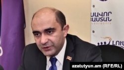 Էդմոն Մարուքյան, արխիվ 