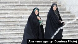 در دولت دوازدهم، معصومه ابتکار جانشین شهیندخت مولاوردی در معاونت امور زنان شده است