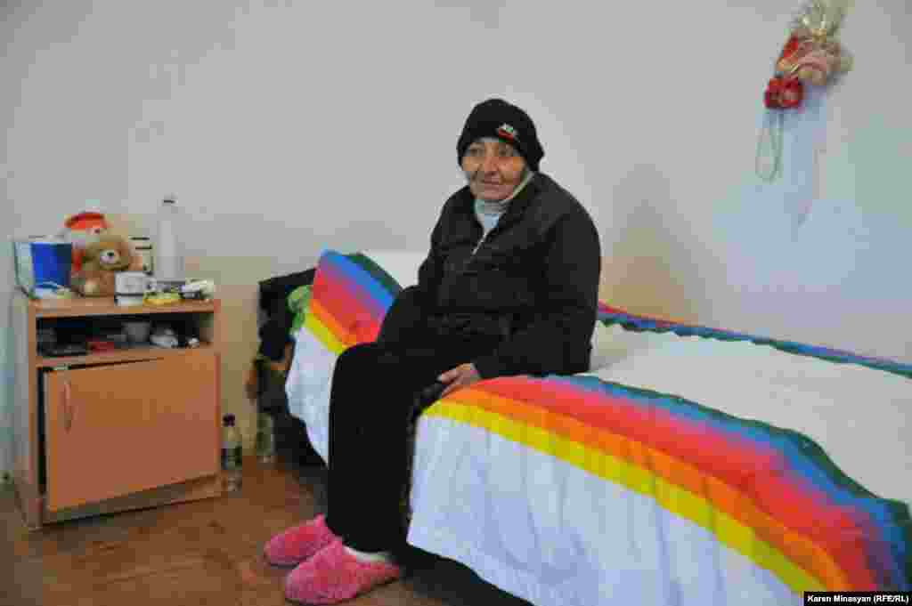 Armenia -- Homeless people in one of Yerevan's shelters, Yerevan, 13Dec2012