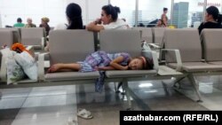 Аэропорт, Туркменабат 