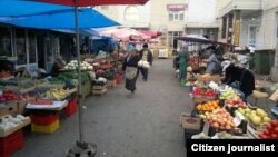 Chechnya -- Grozny, Street market, 29 January 2015