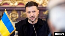 زلنسکی گفت پیشنهاد روسیه توقف پیشروی‌هایش در سایر مناطق اوکراین در ازای عقب‌نشینی نیروهای اوکراینی از دونباس در شرق کشور است