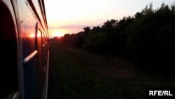 Київський 134-й відходив з Лисичанська близько 17.00. Серпень 2017