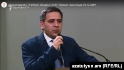 Новоизбранный президент Федерации футбола Армении Армен Меликбекян, Ереван, 23 декабря 2019 г.