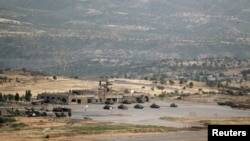 نیروهای نظامی ترکیه در کوه‌های منطقه‌ای در شمال عراق