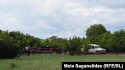 Эксперты на месте обнаружения автомобиля Тамар Бачалиашвили