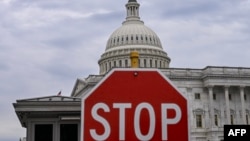 Капитолий - АҚШ Конгресси жойлашган бино. Расм иллюстрация учун ишлатилди. 