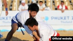 Бозиҳои соҳилии Осиё. Акс аз бойгонӣ.