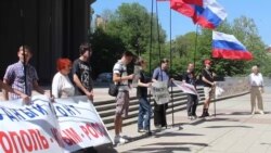 Проросійські сепаратисти в Сімферополі закликали обміняти Крим на російський газ