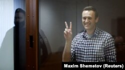 США заявили, що мають «велику впевненість», що російські посадовці стояли за отруєнням Навального в серпні